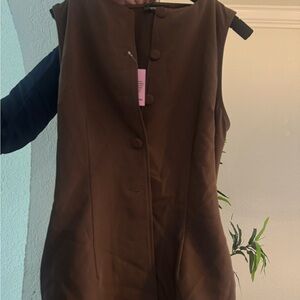 Pretty little things NWT set size 8 chocolate brown